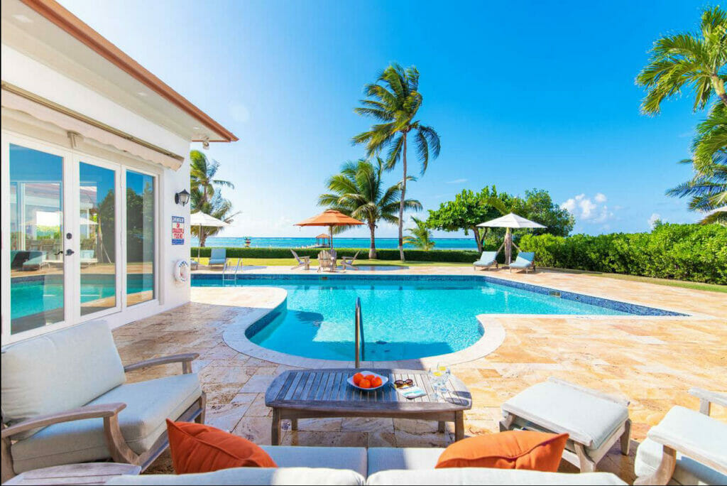 Cayman 4 Bedroom Diamond Compass Travel Inc 2.jpg