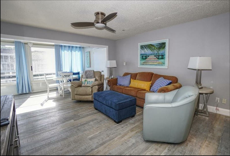 Longboat Key 2 Bedroom Diamond Compass Travel Inc 13.jpg