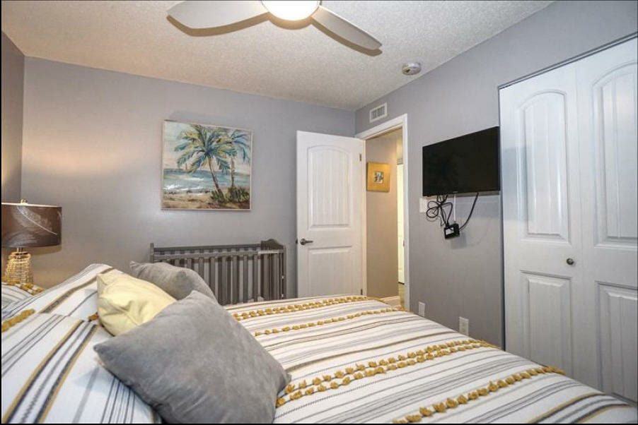 Longboat Key 2 Bedroom Diamond Compass Travel Inc 9.jpg