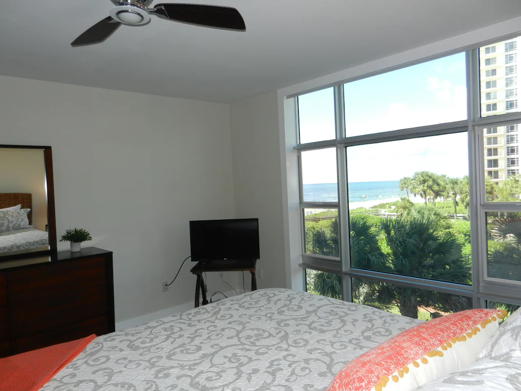 Beach Blessing 2 bedroom Diamond Compass Travel Inc 2