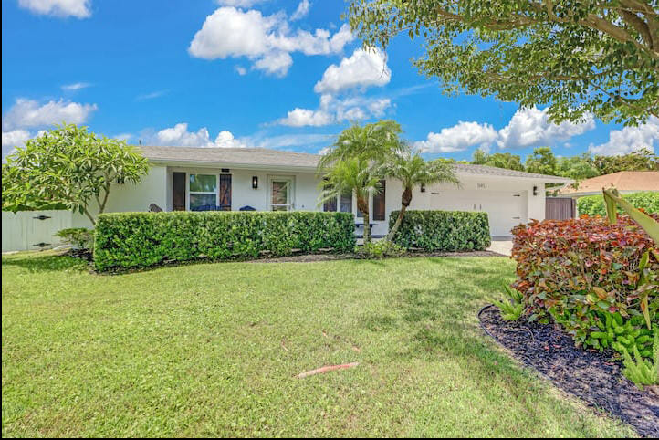 Naples Florida 4 Bedroom Diamond Compass Travel Inc 2.jpeg