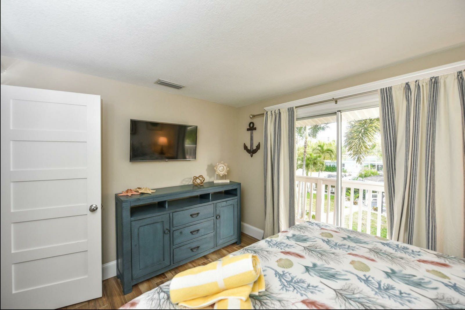 Sarasota Florida 2 Bedroom Diamond Compass Travel Inc 12