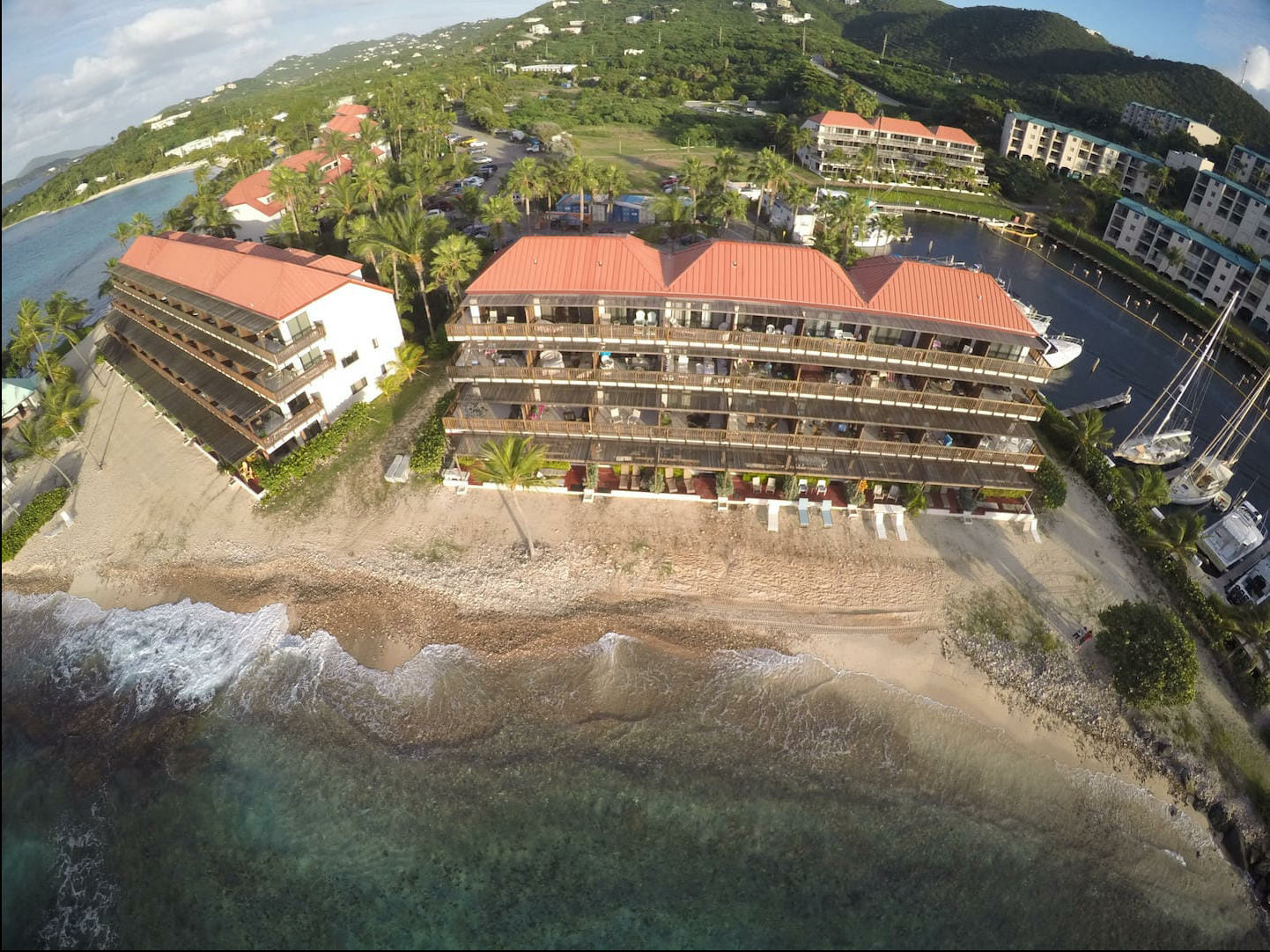 Toes in the Sand 1 bedroom Diamond Compass Travel Inc 18