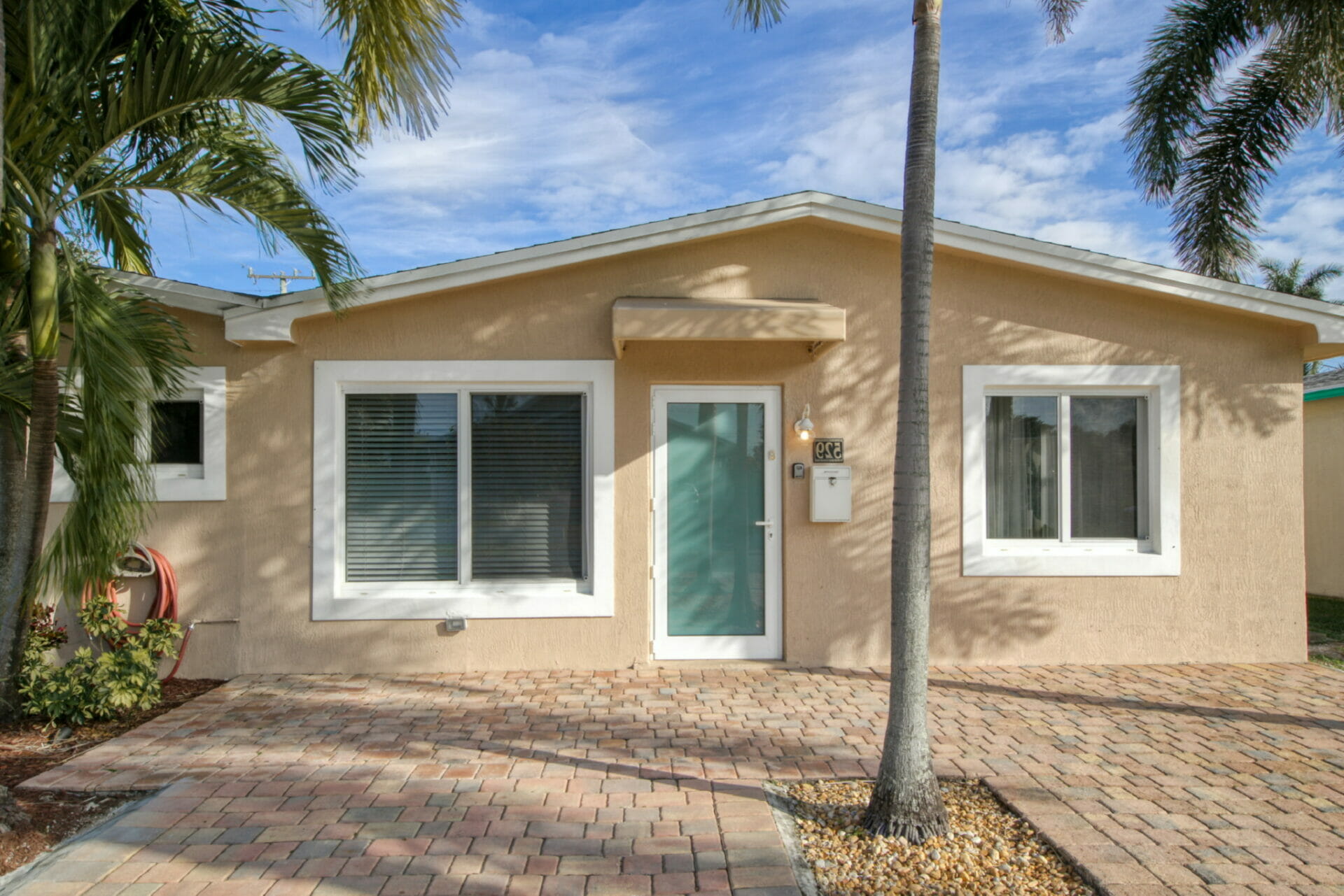 Dania Beach Florida 3 Bedroom Villa Diamond Compass Travel Inc 24