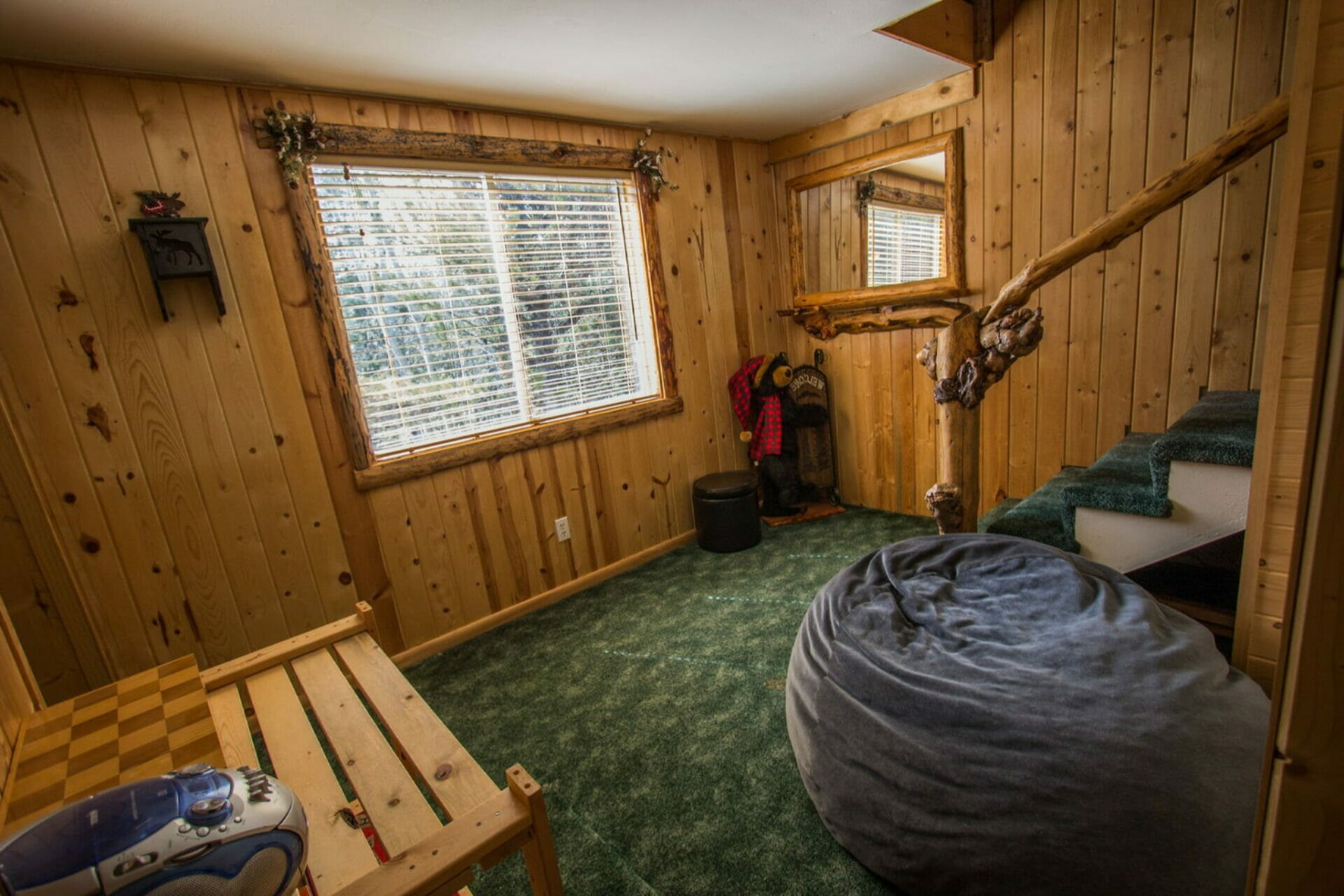 Island Park Idaho 3 Bedroom Cabin Diamond Compass Travel Inc 13