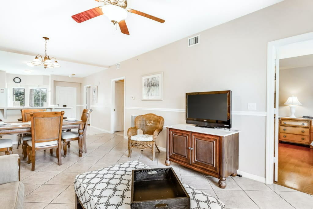 Naples Florida 2 Bedroom Condo Diamond Compass Travel Inc 14