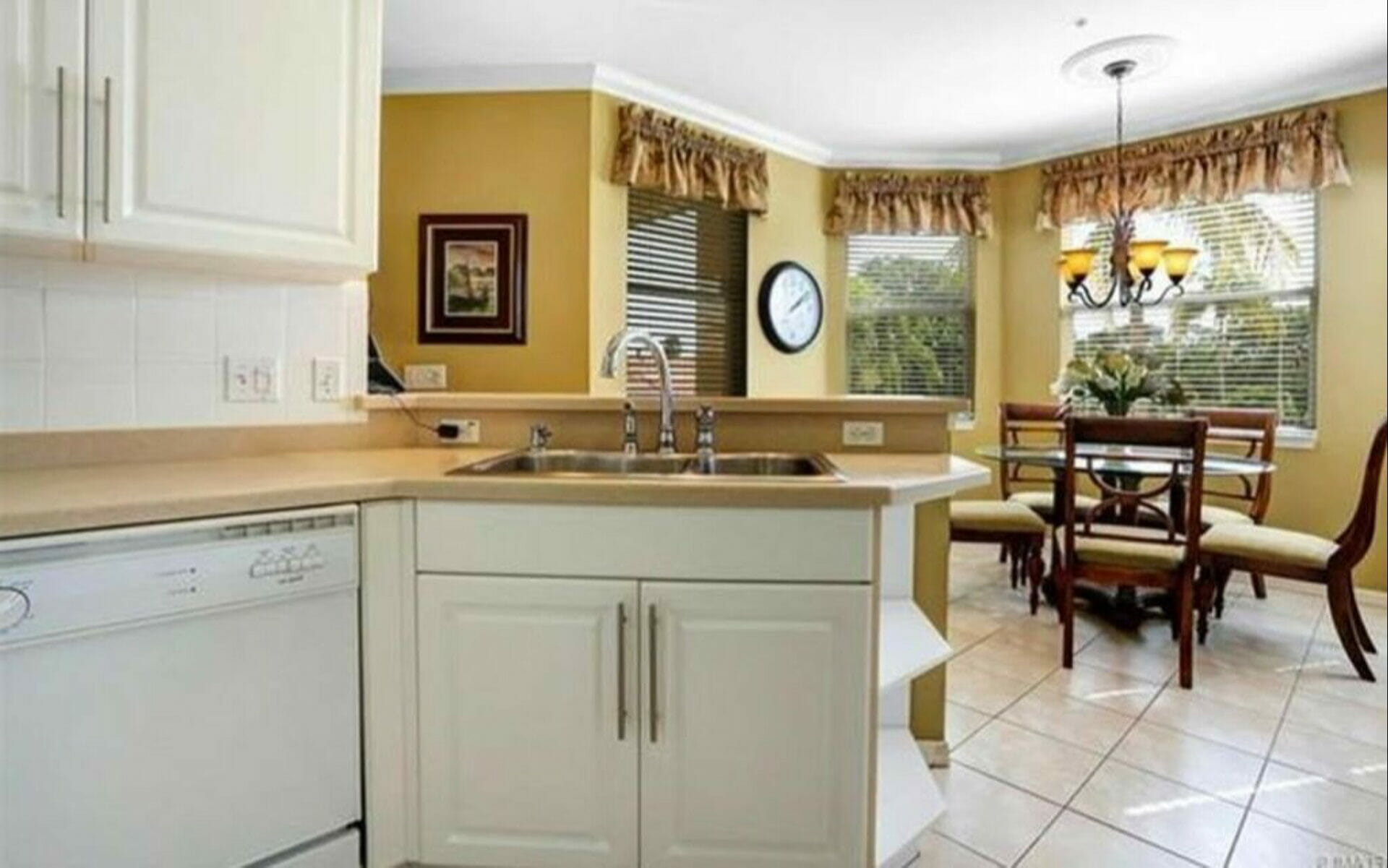 Cape Coral Florida 2 Bedroom Diamond Compass Travel Inc 12