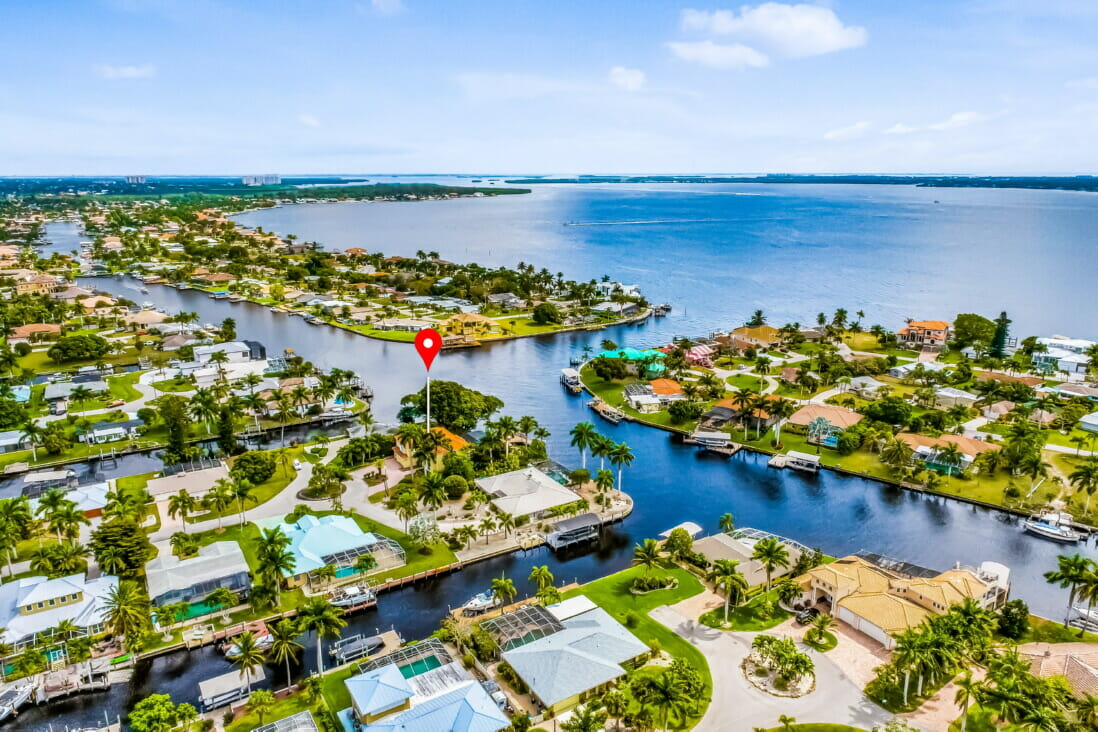 Cape Coral Florida 7 Bedroom Villa Diamond Compass Travel Inc 34