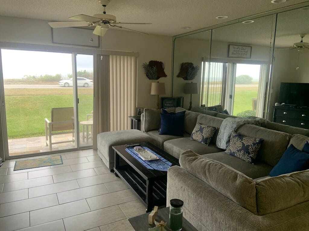 Daytona Shores Florida 2 Bedroom Condo Diamond Compass Travel Inc 11