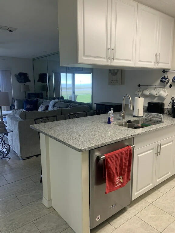 Daytona Shores Florida 2 Bedroom Condo Diamond Compass Travel Inc 5
