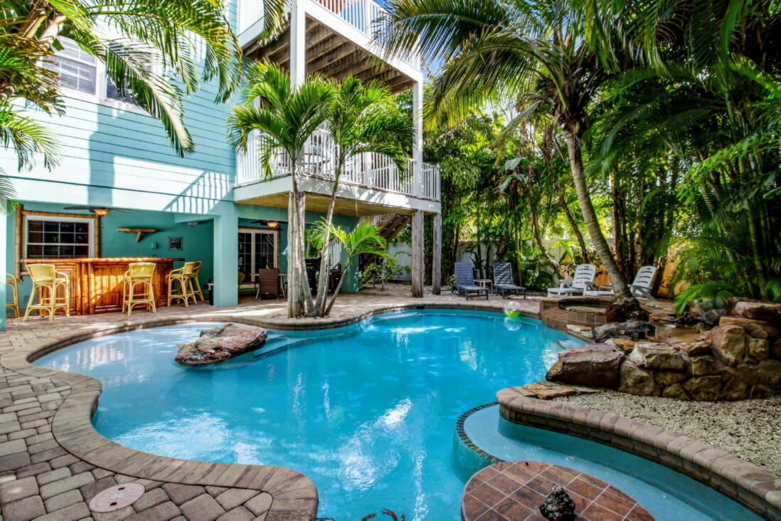 Holmes Beach Florida 6 Bedroom Villa Diamond Compass Travel Inc 54