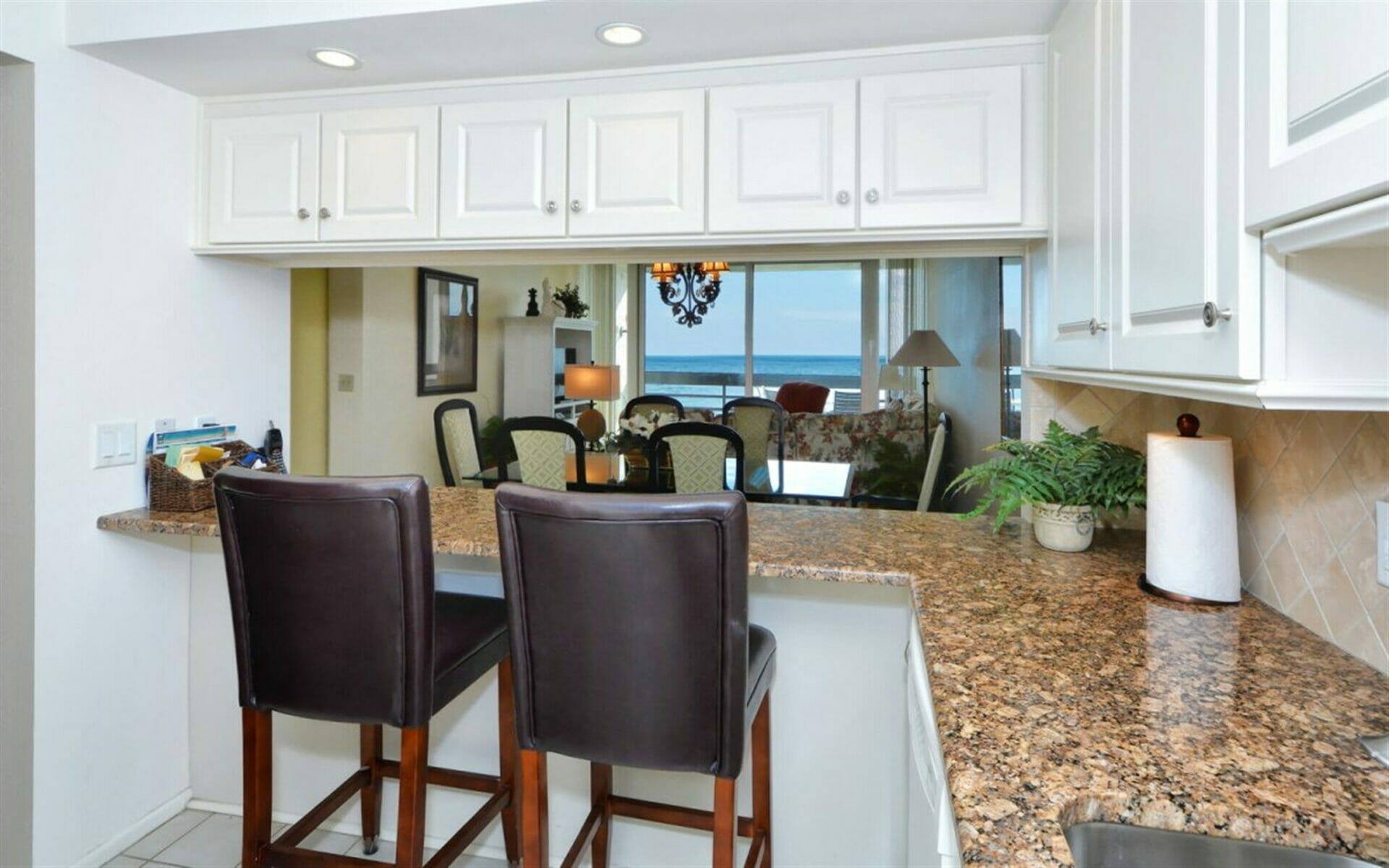 Longboat Key 2 Bedroom Condo Diamond Compass Travel Inc 9