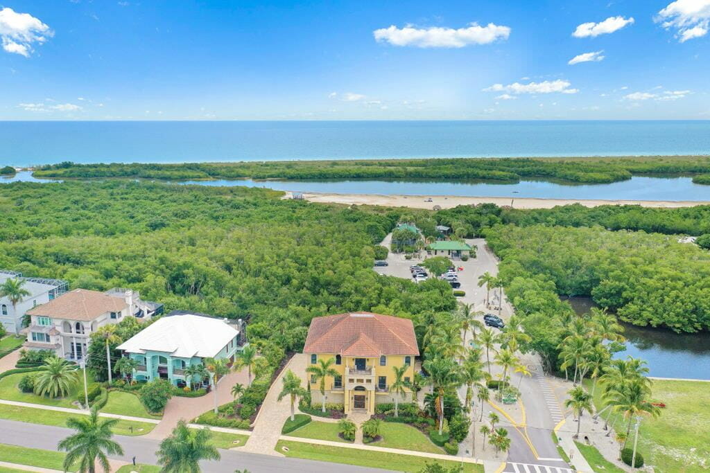 Marco Island Florida 10 Bedroom Villa Diamond Compass Travel Inc 1