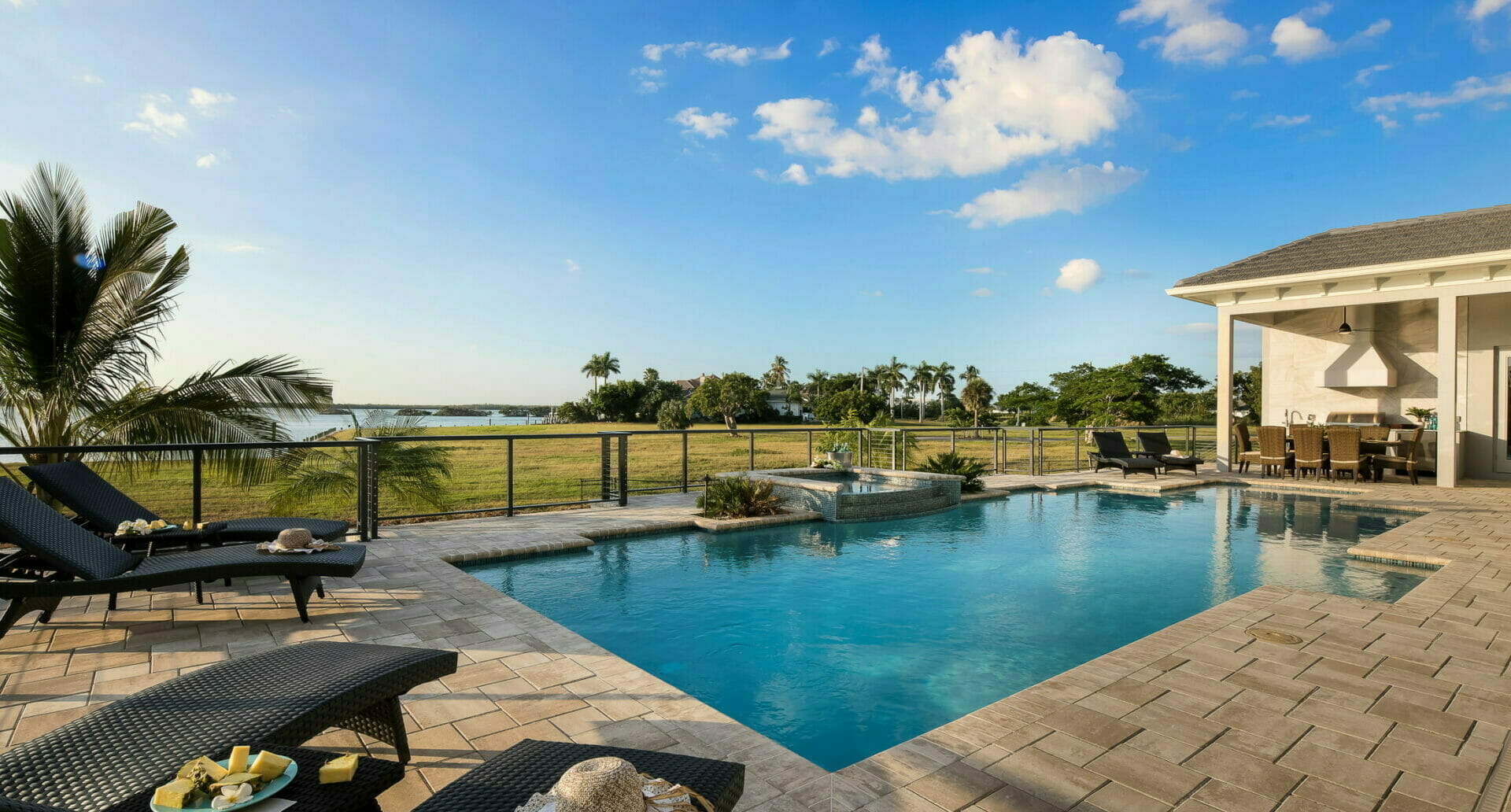 Marco Island Florida 6 Bedroom Villa Diamond Compass Travel inc 40