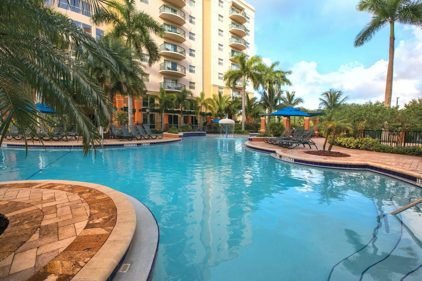 Pompano Beach Florida 2 Bedroom Condo Diamond Compass Travel Inc 11 1