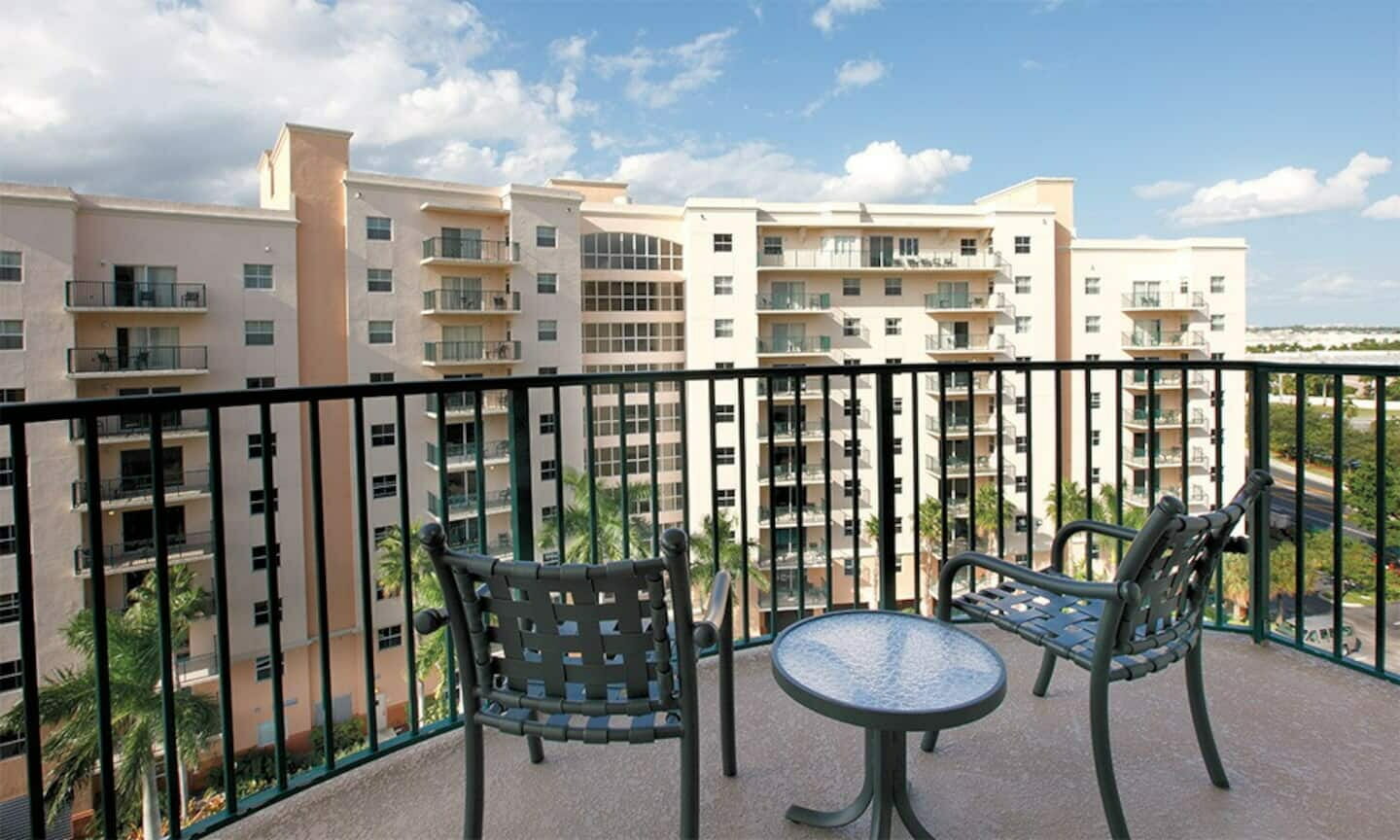 Pompano Beach Florida 2 Bedroom Condo Diamond Compass Travel Inc 15 1