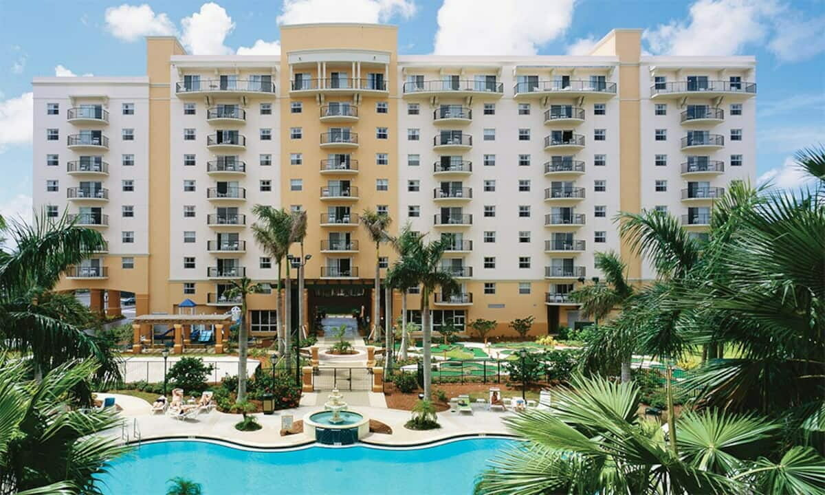 Pompano Beach Florida 2 Bedroom Condo Diamond Compass Travel Inc 18 1