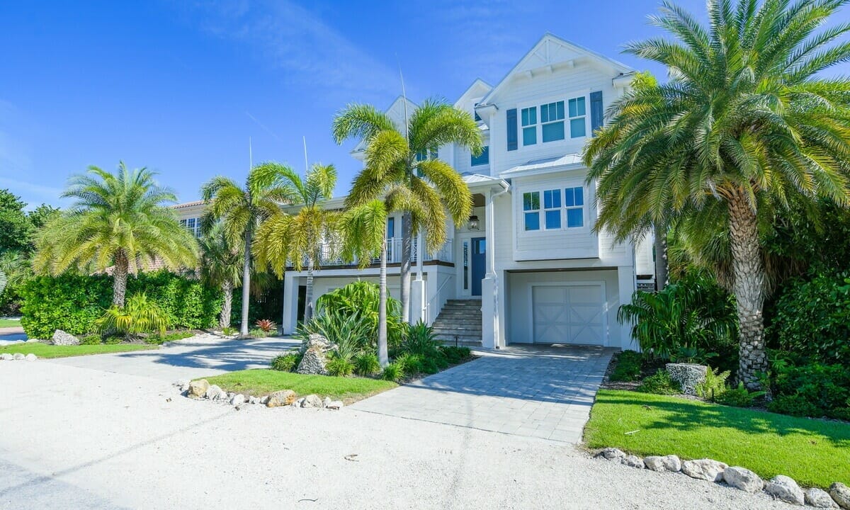 Anna Maria Florida 5 Bedroom Villa Diamond Compass Travel Inc 59 cleanup