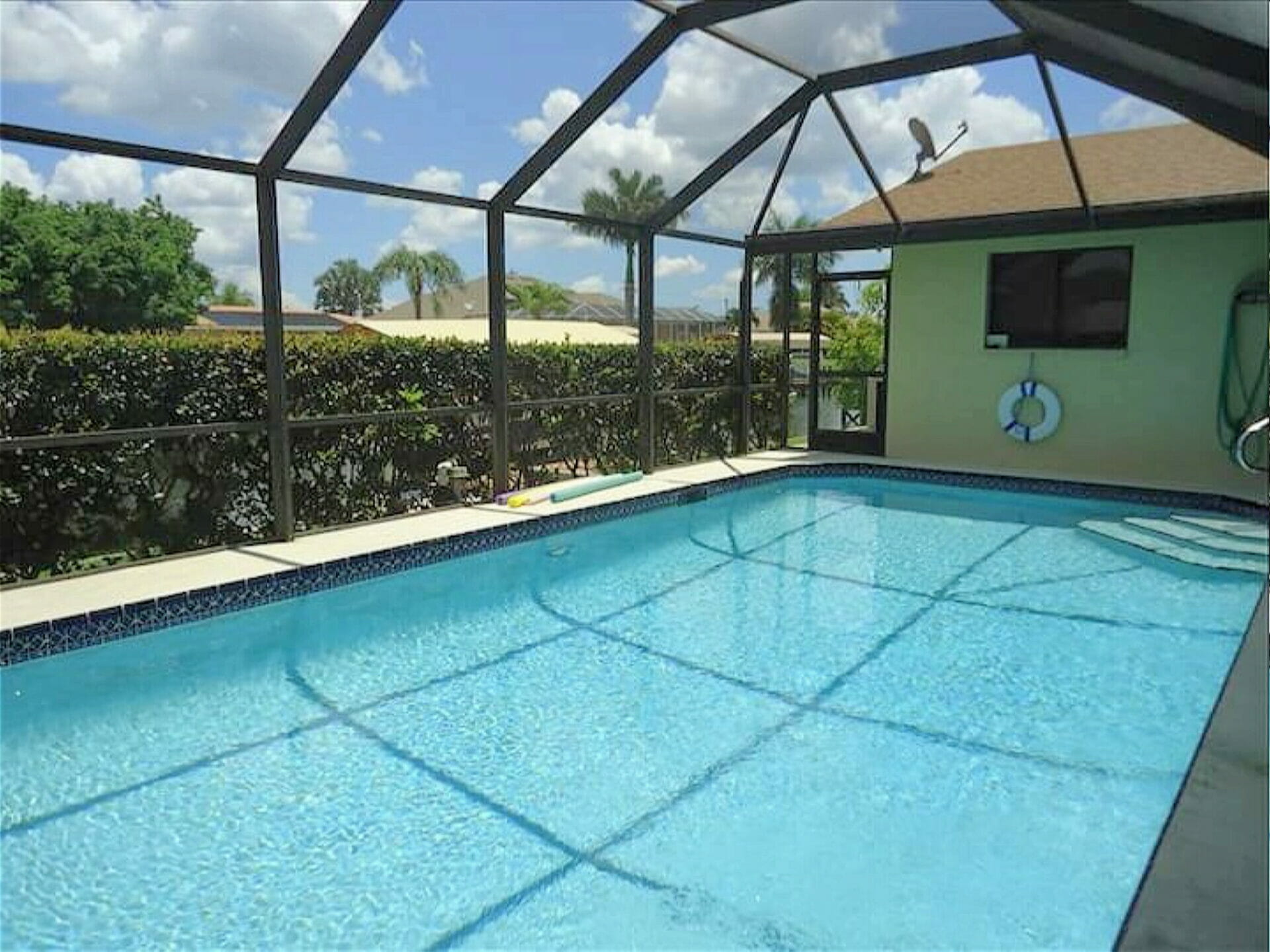 Cape Coral Florida 3 Bedroom Diamond Compass Travel Inc 18