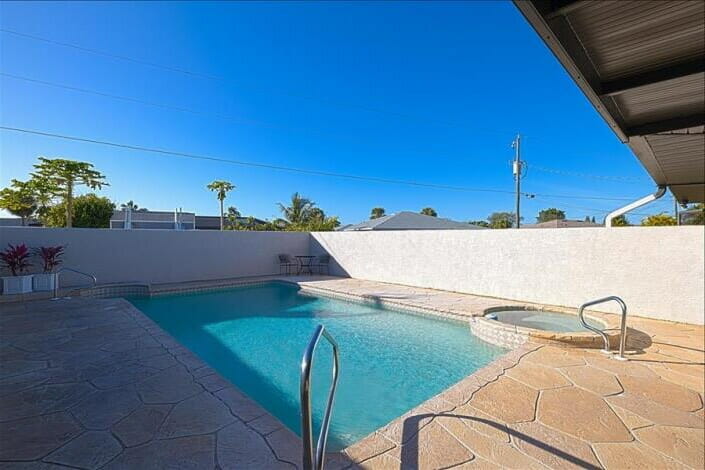 Cape Coral Florida 3 Bedroom Villa Diamond Compass Travel Inc 11