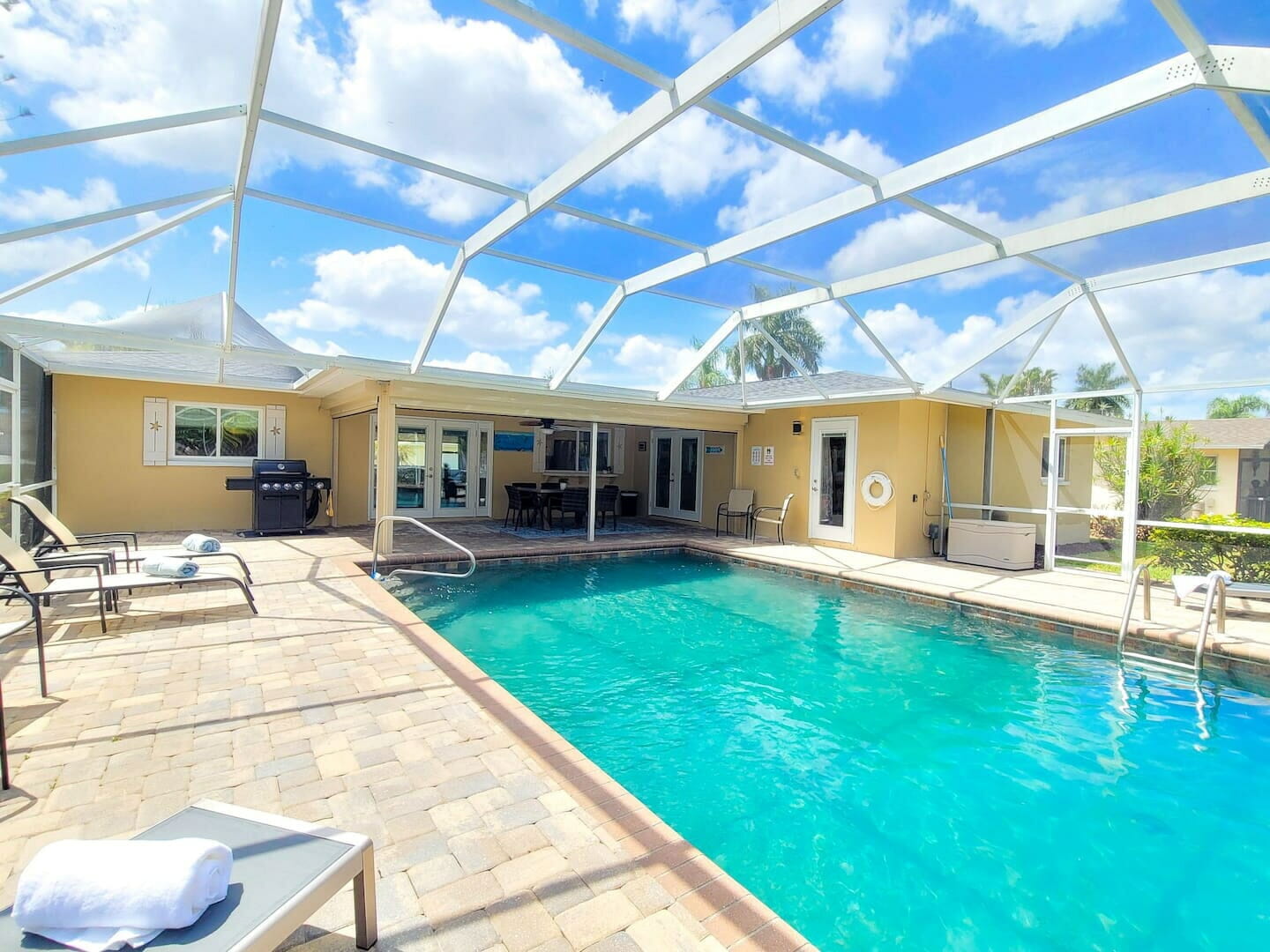 Cape Coral Florida 3 Bedroom Villa Diamond Compass Travel Inc 24 2