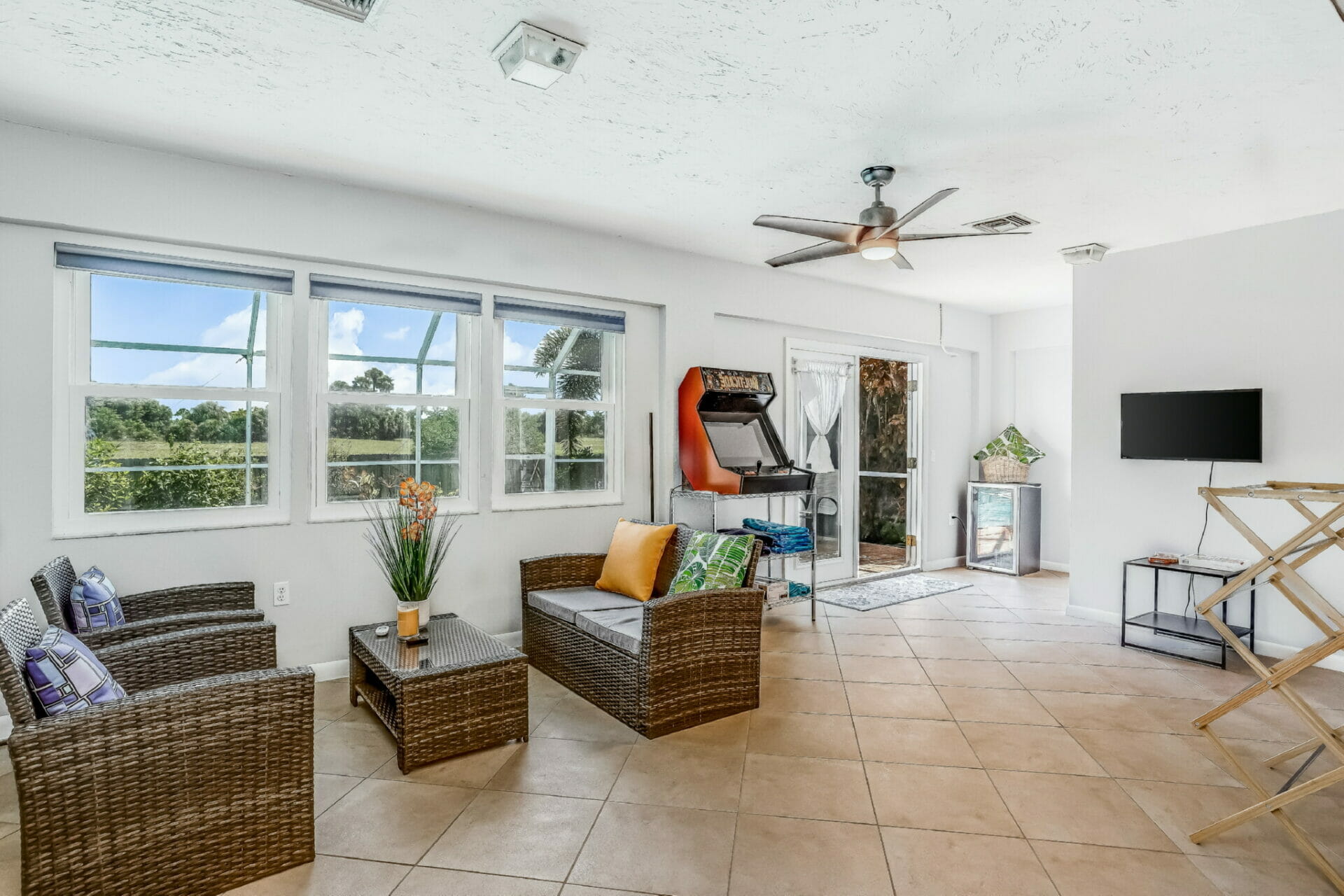 Cape Coral Florida 3 Bedroom Villa Diamond Compass Travel Inc 3 4