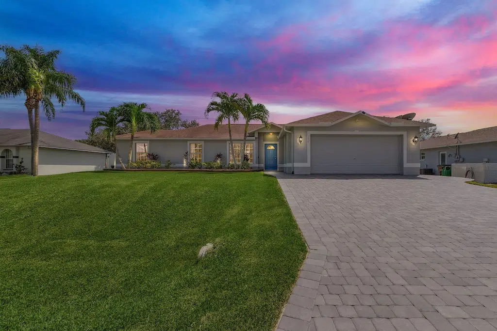 Cape Coral Florida 4 Bedroom Villa Diamond Compass Travel Inc 10 2