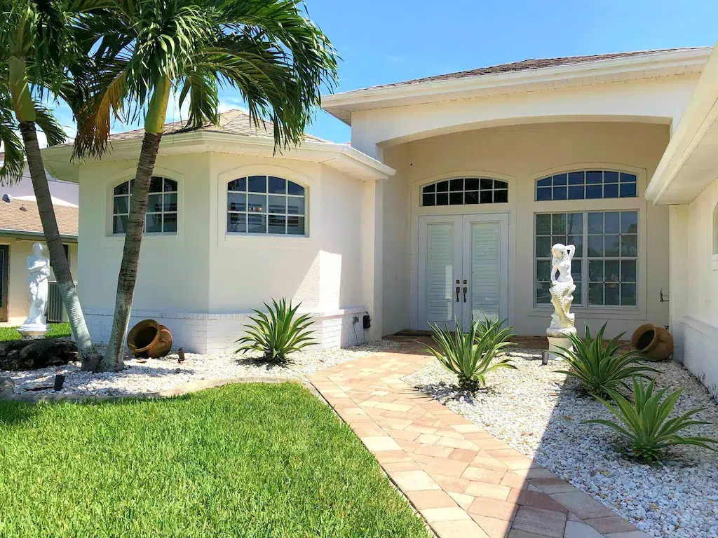 Cape Coral Florida 4 Bedroom Villa Diamond Compass Travel Inc 12