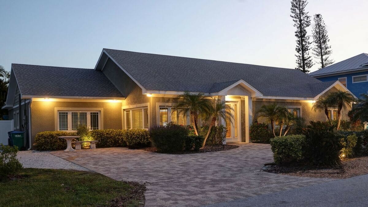 Holmes Beach Florida 6 Bedroom Villa Diamond Compass Travel Inc