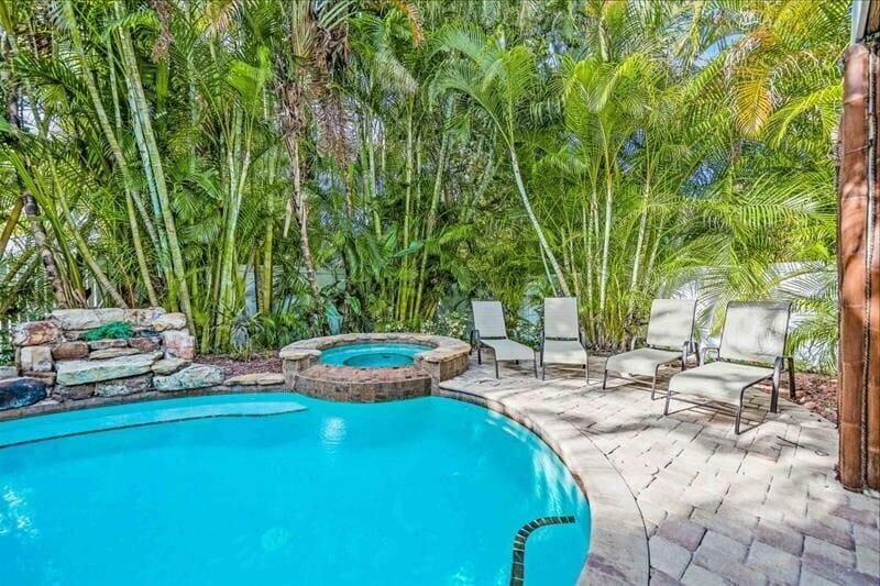 Holmes Beach Florida 6 Bedroom Villa Diamond Compass Travel Inc 37 1