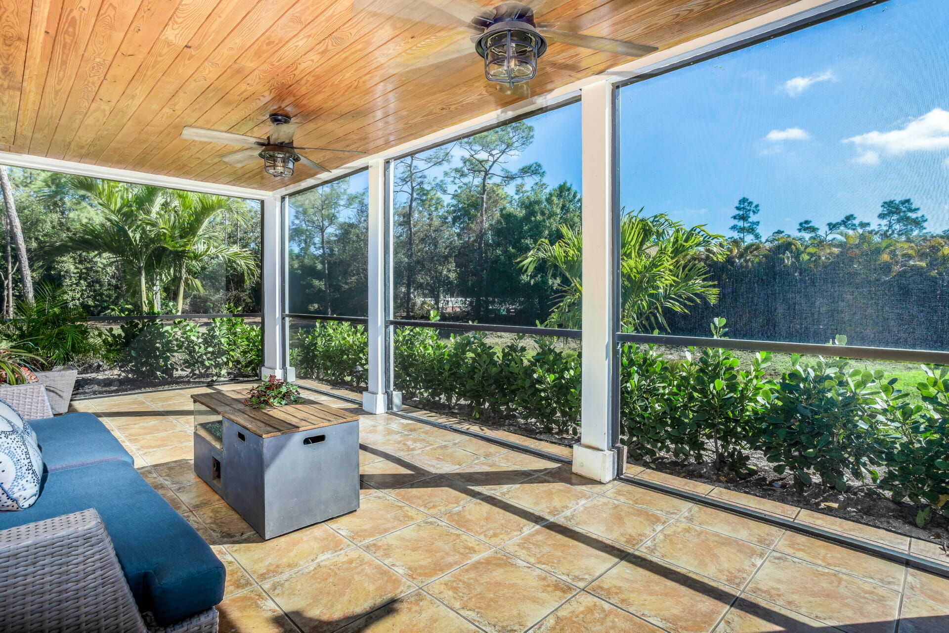 Naples Florida 4 Bedroom Villa Diamond Compass Travel Inc 33 1