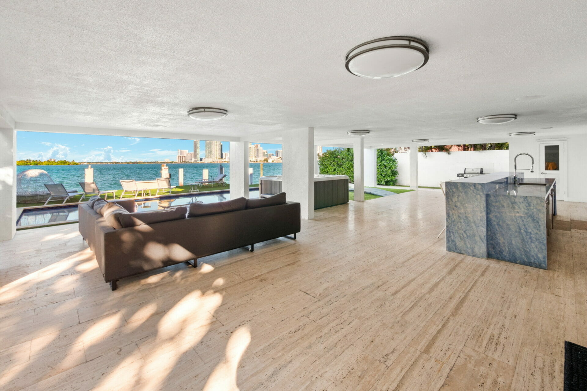 Miami Florida 8 Bedroom Villa Diamond Compass Travel Inc 8 2