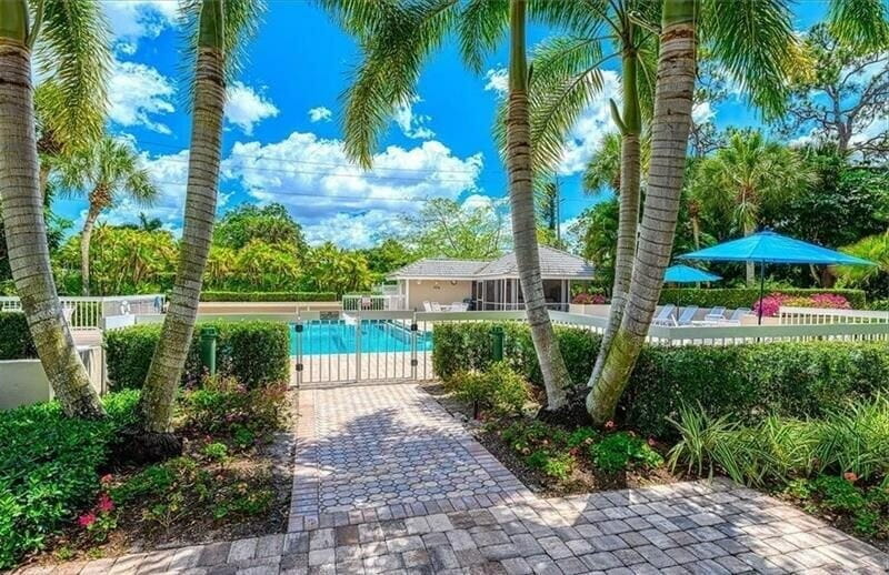 Naples Florida 2 Bedroom Condo Diamond Compass Travel Inc 4