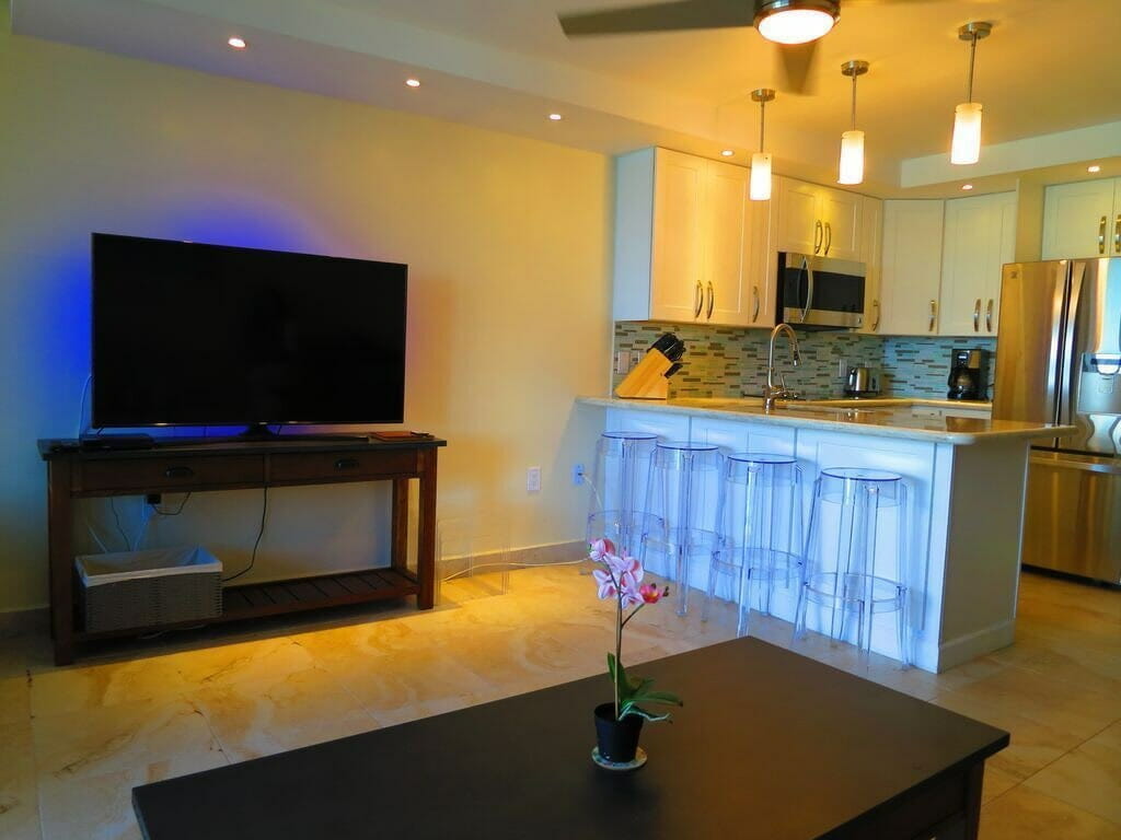 St Thomas USVI 2 Bedroom Condo Diamond Compass Travel Inc 8